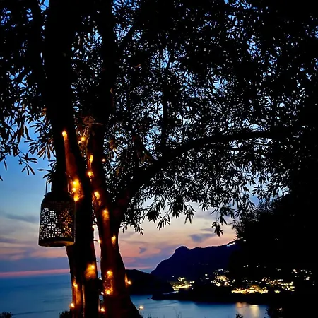 Villa Private Pyrgos - Heated Pool & Sea View - Walking Distance From Beaches &