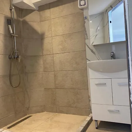 Private Pyrgos - Heated Pool & Sea View - Walking Distance From Beaches & 빌라 라이아페이즈