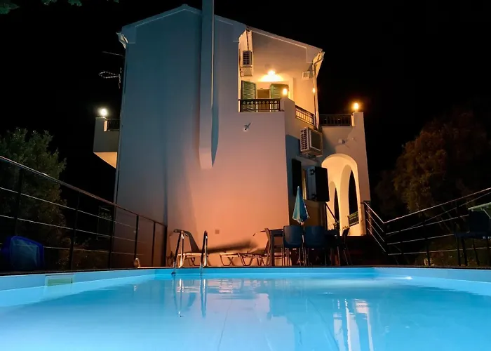 Private Pyrgos - Heated Pool & Sea View - Walking Distance From Beaches & * ליאפאדס